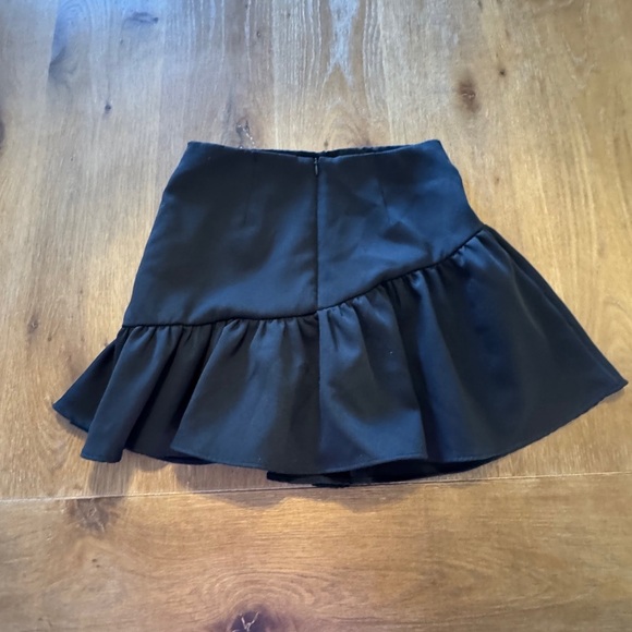 Black Summer Skirt skort - Picture 4 of 7